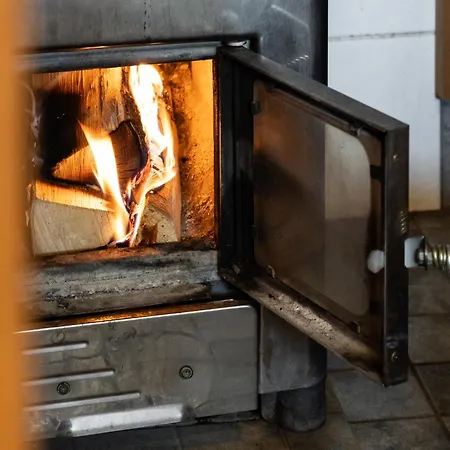 Chalet Tennihovi I Wood-fired Sauna - Finnish Kota Jokela (Lapland)